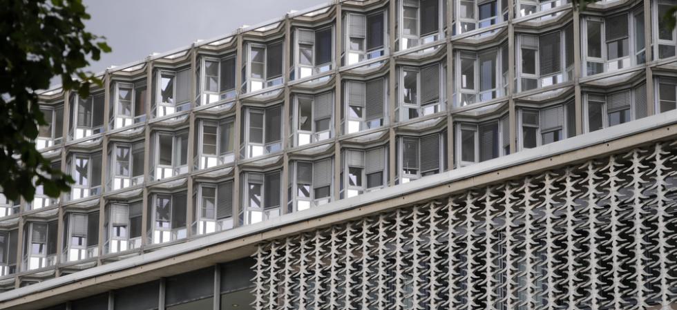 Campus Benjamin Franklin View facade