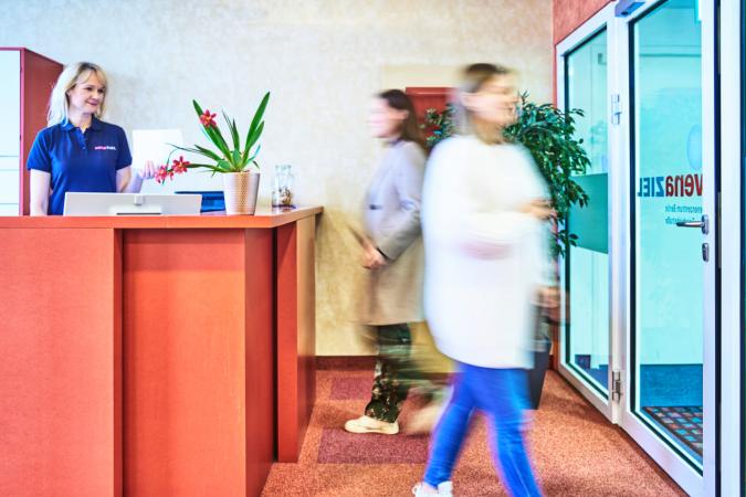 Reception desk at the VenaZiel - Venenzentrum Berlin